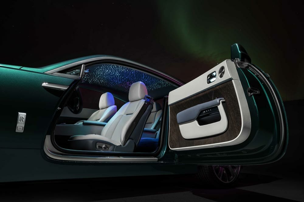 wraith aurora borealis door open green
