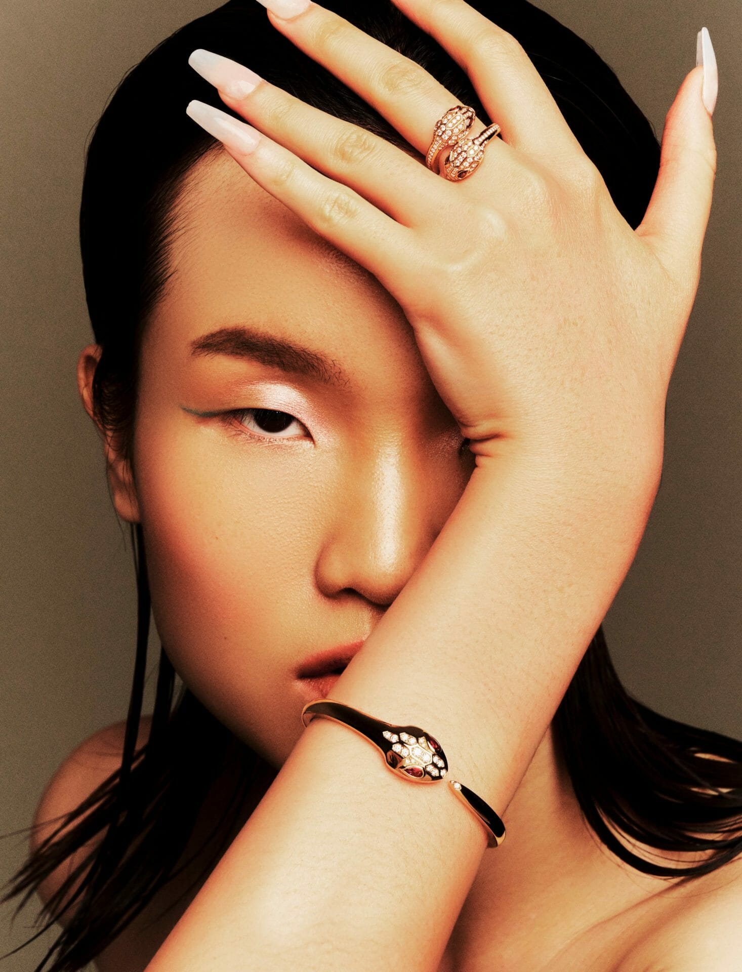 Bulgari Serpenti 手镯 , Serpenti Seduttori 戒指