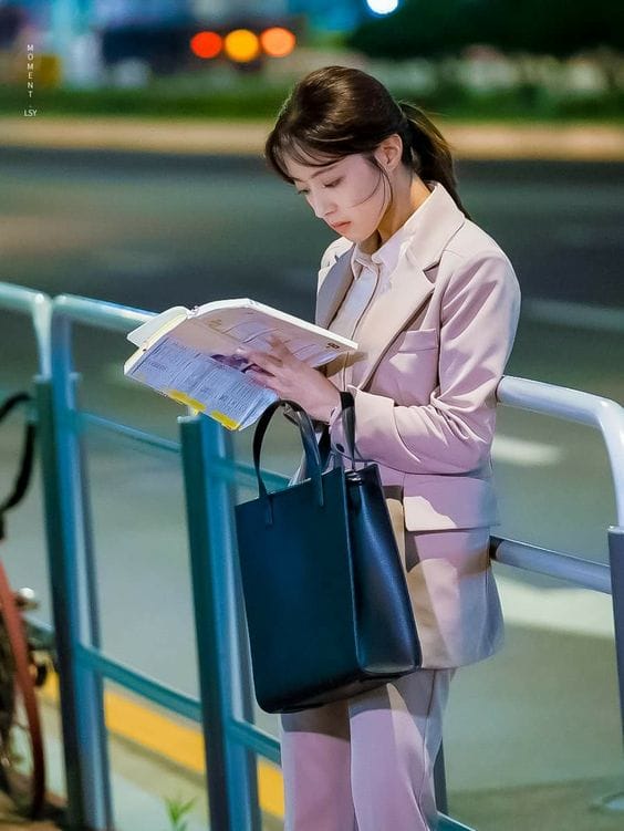 b9759e8dd25b4f3d80de31828f41efdb