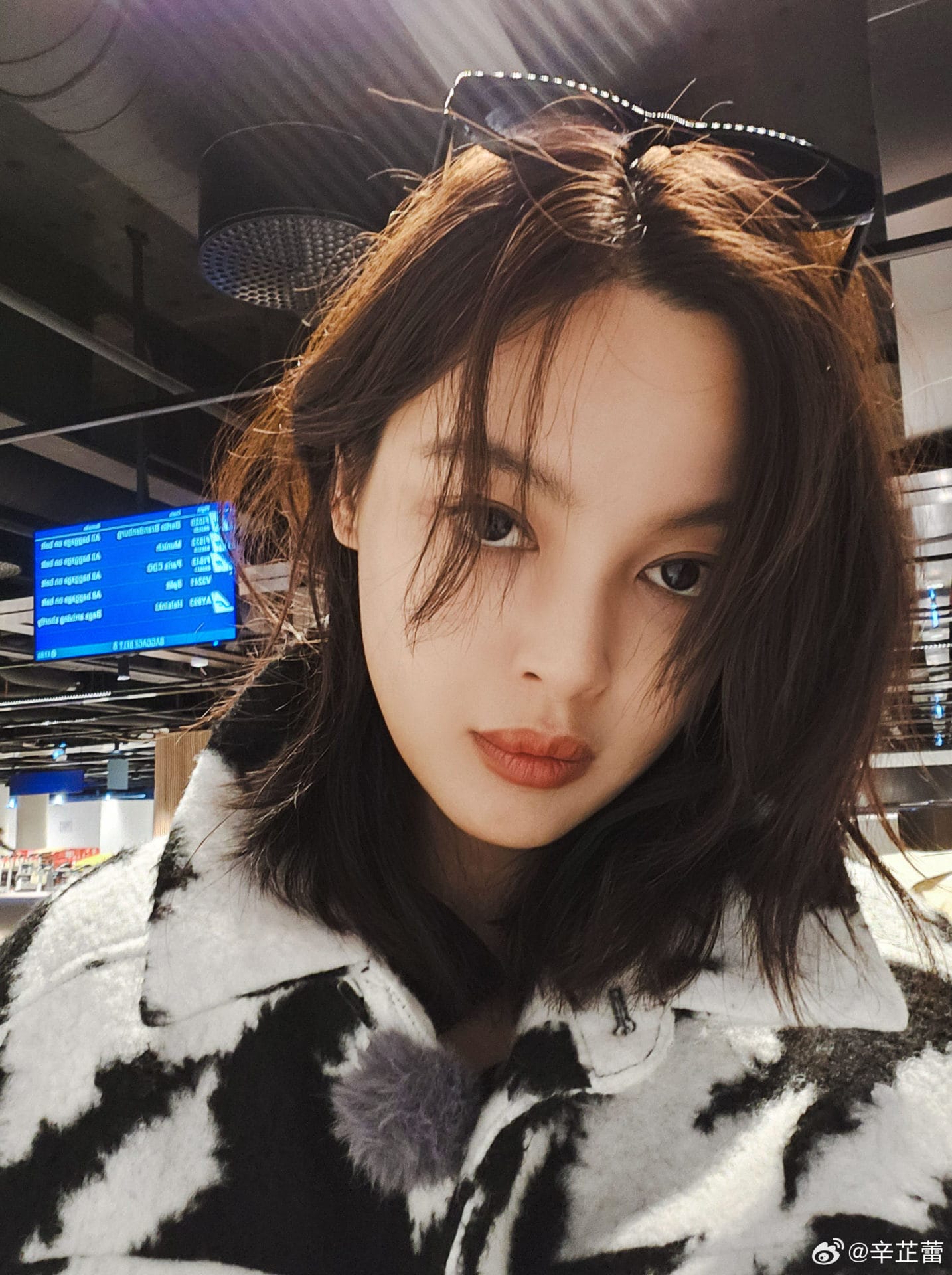 663e2fcdly1hl8cg3q5lmj21ls25c7wh