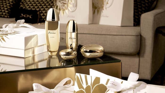 2023 precious digital always on crème, lotion, serum and crème yeux gifting 16 9.jpg