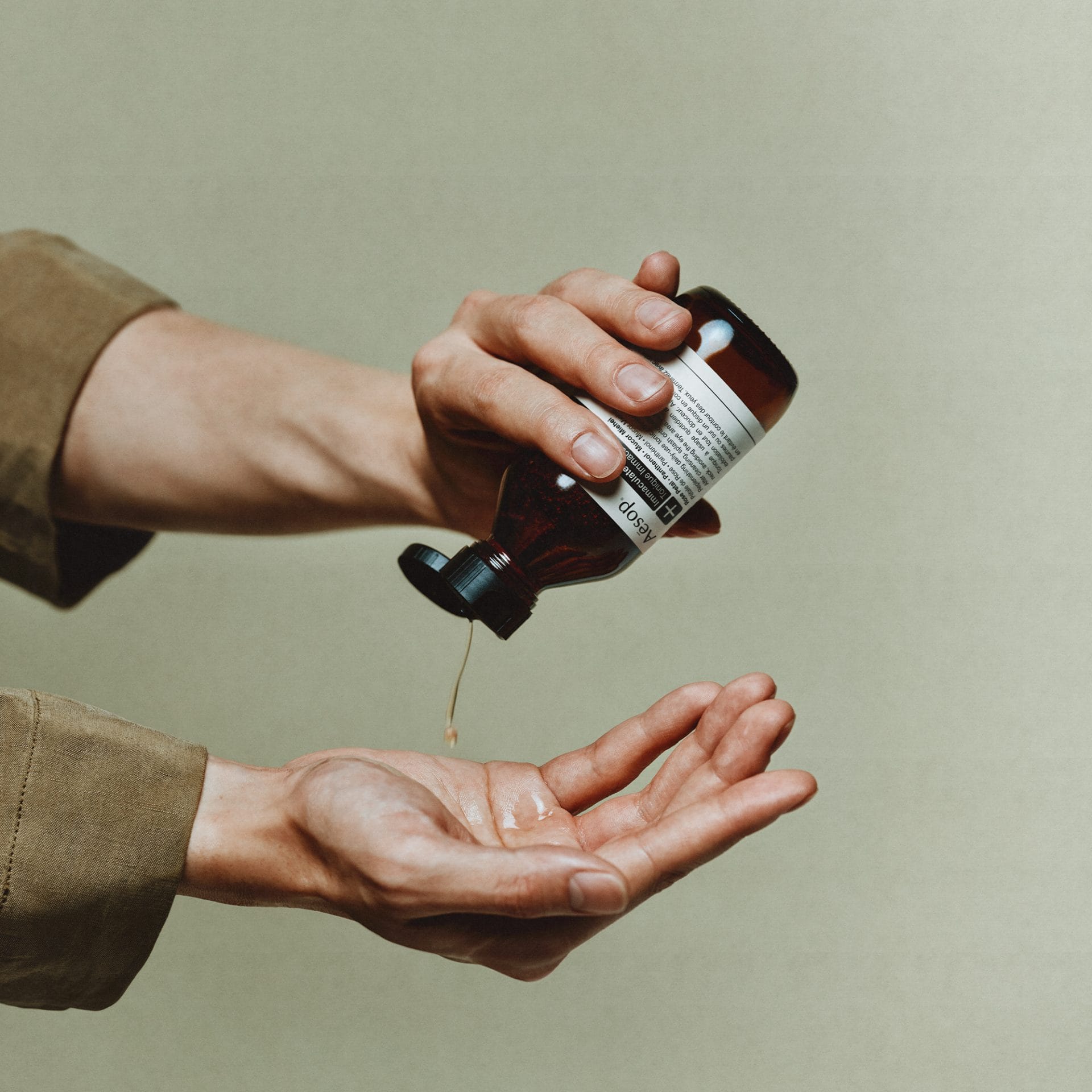 immaculate facial tonic 2024 application 02 2000 x 2000