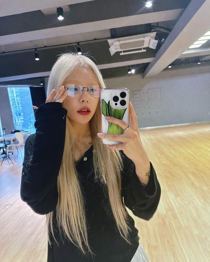 700385737064 152237637957805 4416916078659379347 n