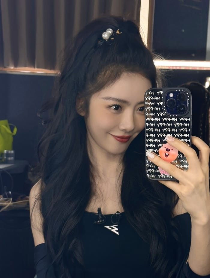 70055238b94ly1hocafauyesj20sg35r7wh