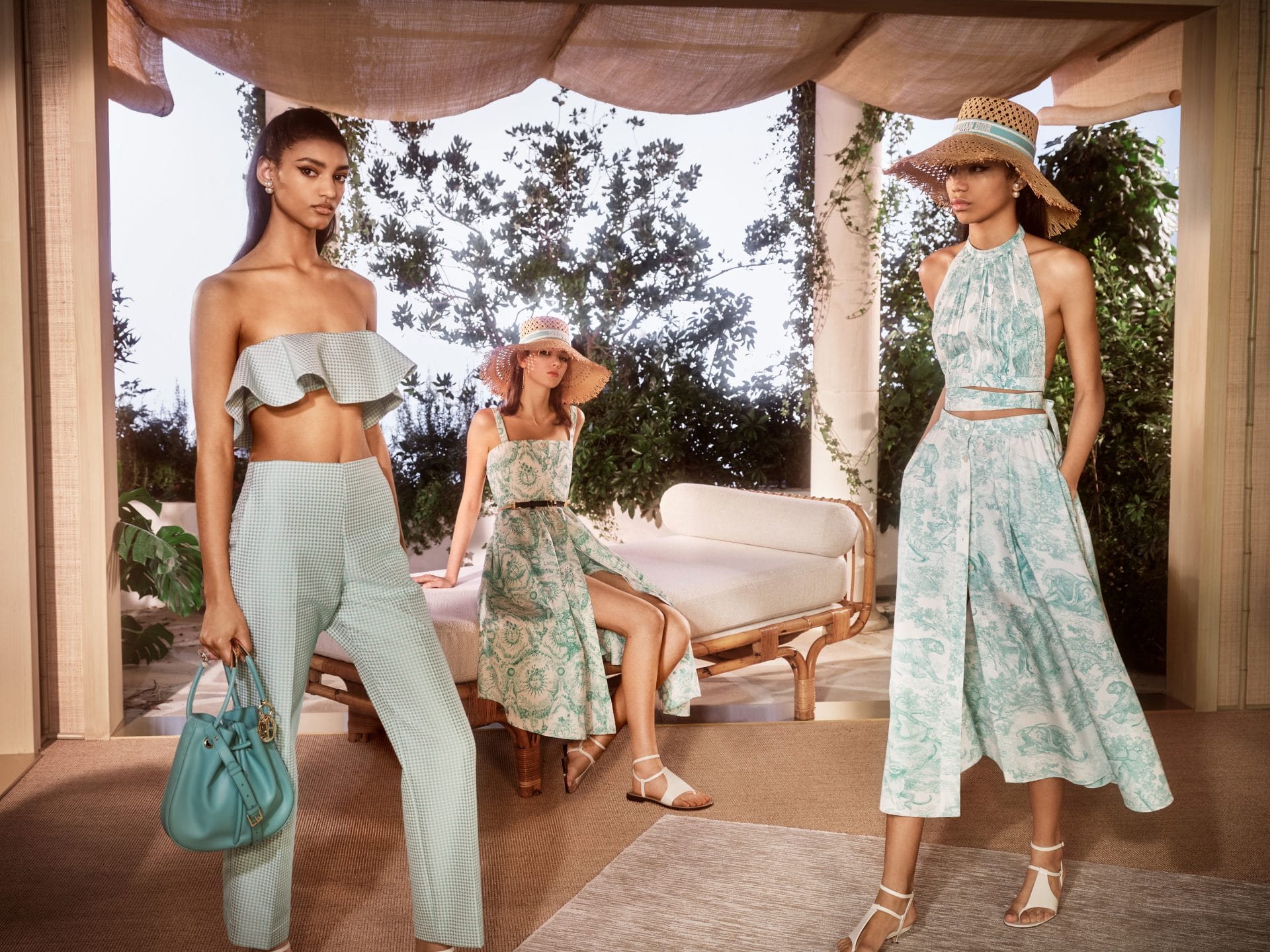 8 dior mode femme fall 2024 dioriviera capsule look 8